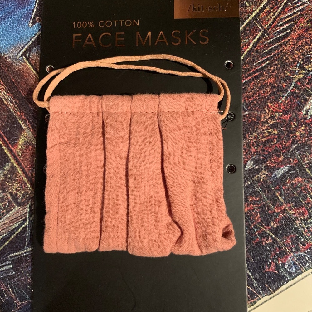 Kitsch facemask